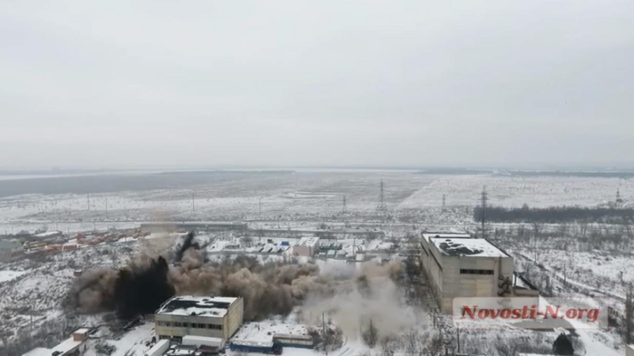 После падения трубы 